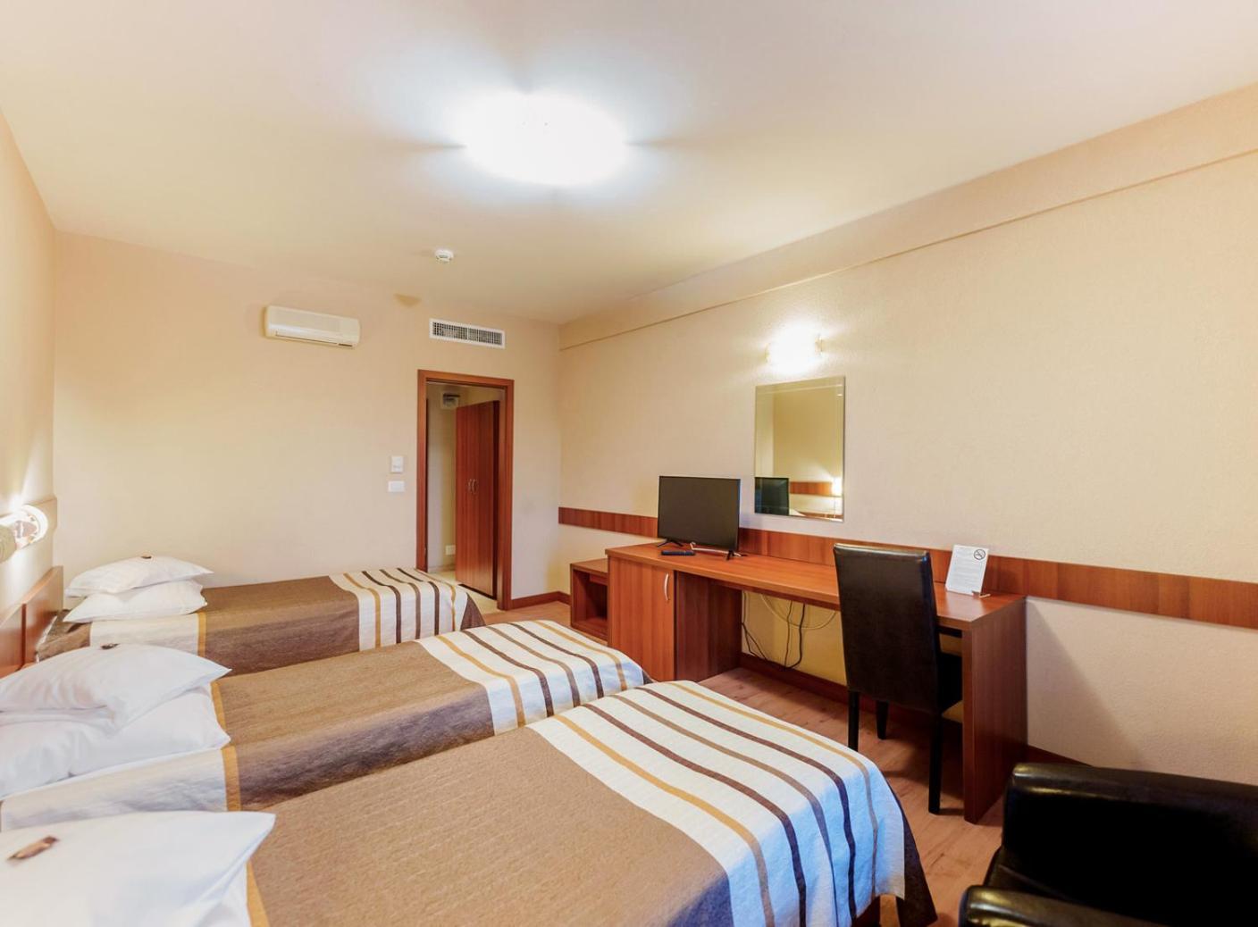Hotel Crisana Arad Exterior foto